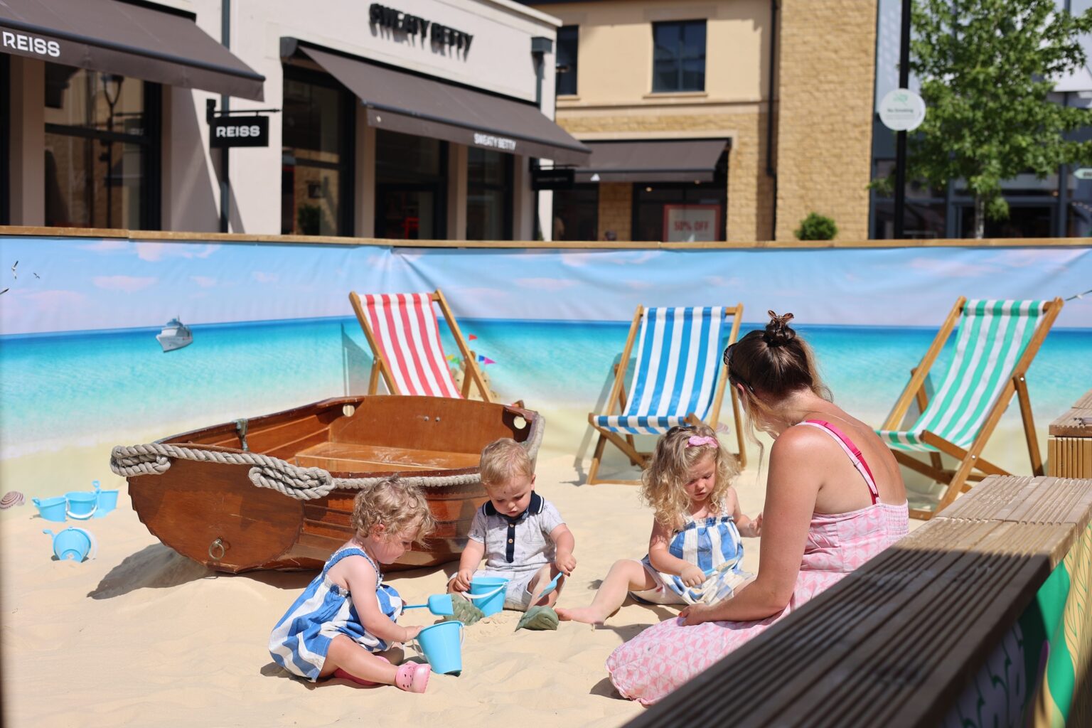 Here Comes Summer - Cotswolds Designer Outlet