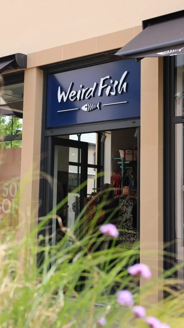 What do all our stores have in common? Really REALLY great air conditioning ❄️😅

Escape the heat and embrace the cool with a trip to Cotswolds Designer Outlet this week… we may just have a few surprises up our sleeve 👀

🏷️
Summer heatwave | Cotswolds style | Cotswolds summer | Weather warning | Outlet shopping | Tewkesbury | Summer style